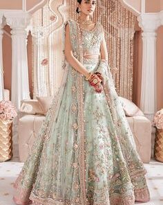 Elegant colour embroidery dress